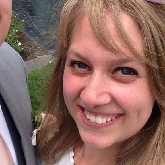 Meet your Posher, Elise