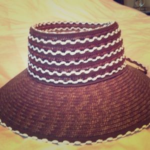 Beach hat