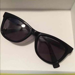 ❌SOLD❌Polarized NWOT Cole Haan Sunglasses
