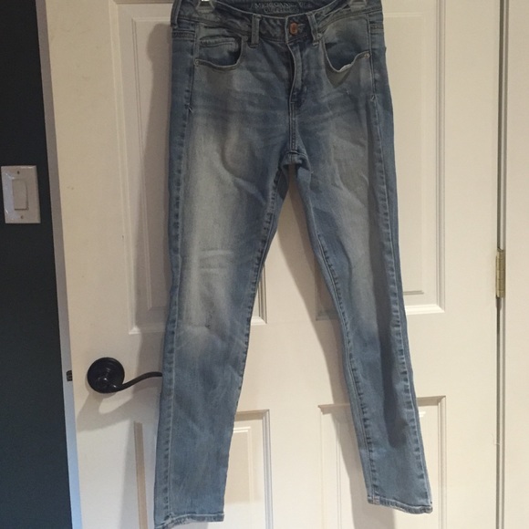 Barely worn AE skinny jeans