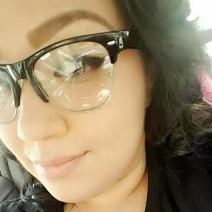 Meet your Posher, Monique