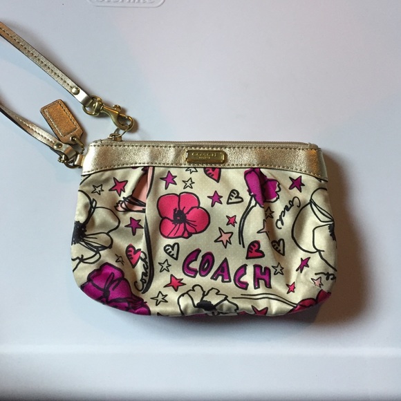 Gold Flower wristlet - Picture 1 of 2