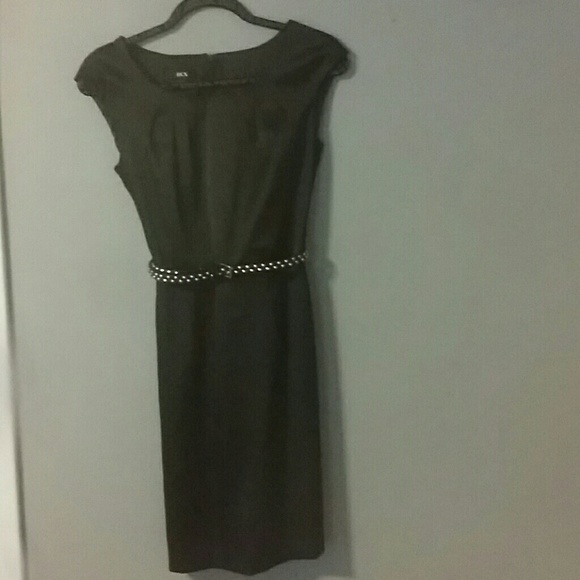 Silky dress with skinny studded belt