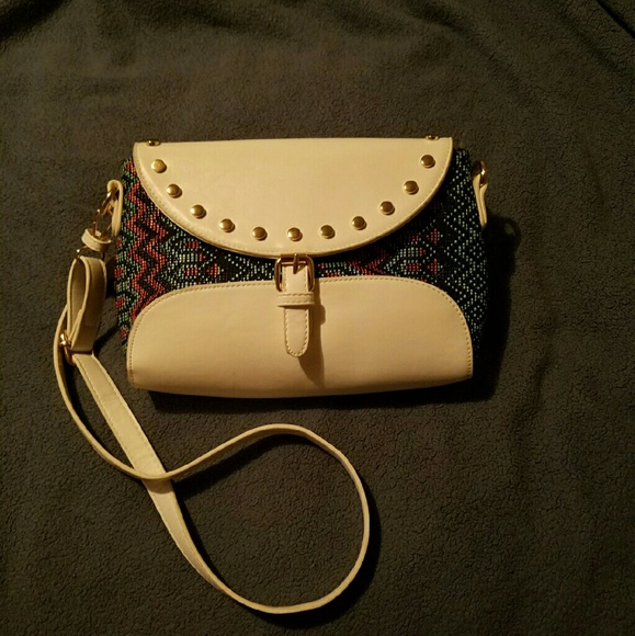 Crossbody bag