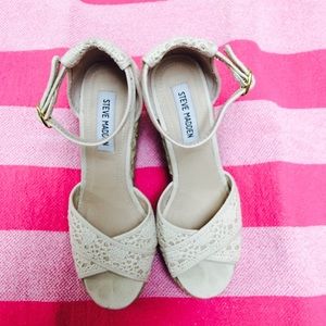 STEVE MADDEN WEDGES 👠 LOWEST!