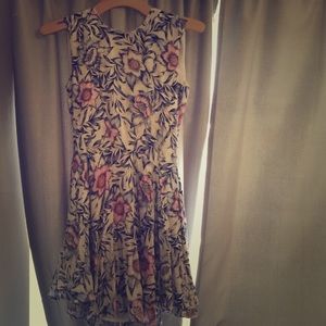 Forever 21 Floral dress. Only worn once :)