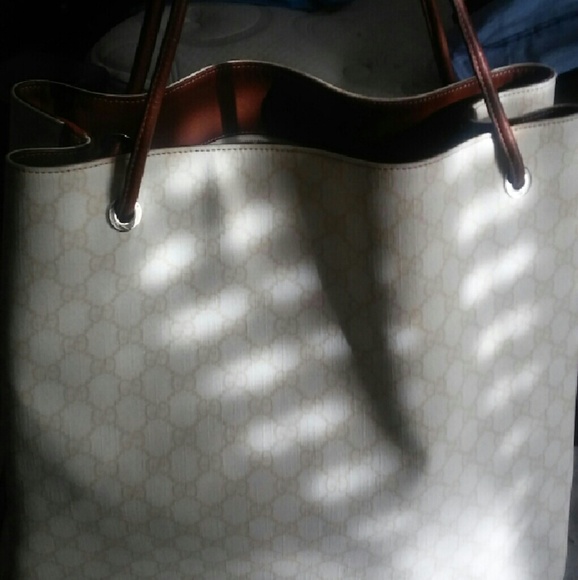 Vintage gucci bag very good condition - Picture 4 of 4