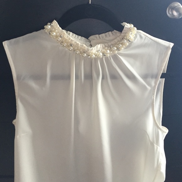 NWOT Pretty blouse