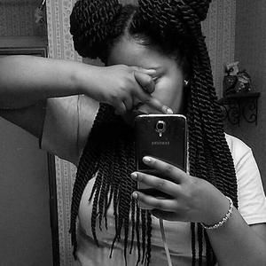 Meet your Posher, Jamya