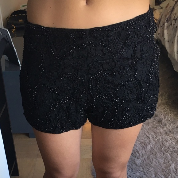 Black beaded shorts for evening - Picture 1 of 4