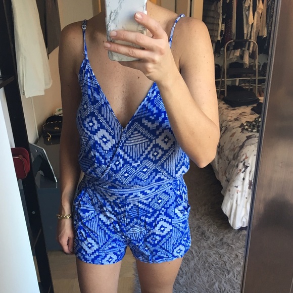 Romper - Picture 2 of 4