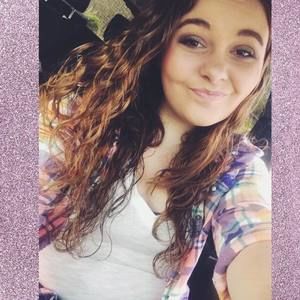 Meet your Posher, Abbie