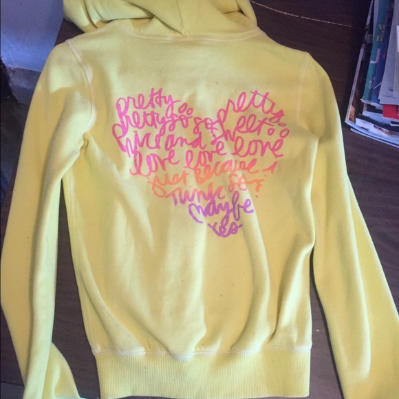 PINK VS sweatshirt