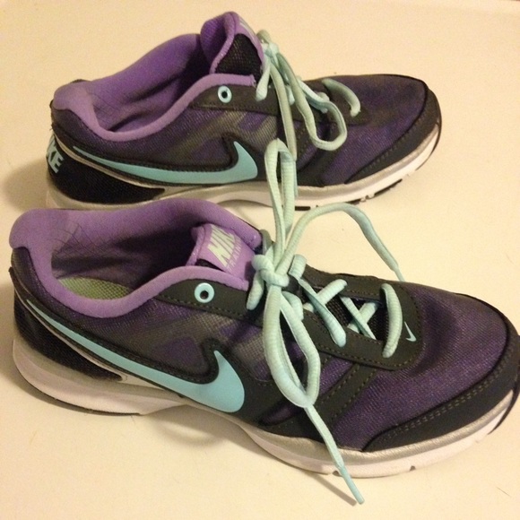 Nike Tennis Shoes 💜💙💜💙