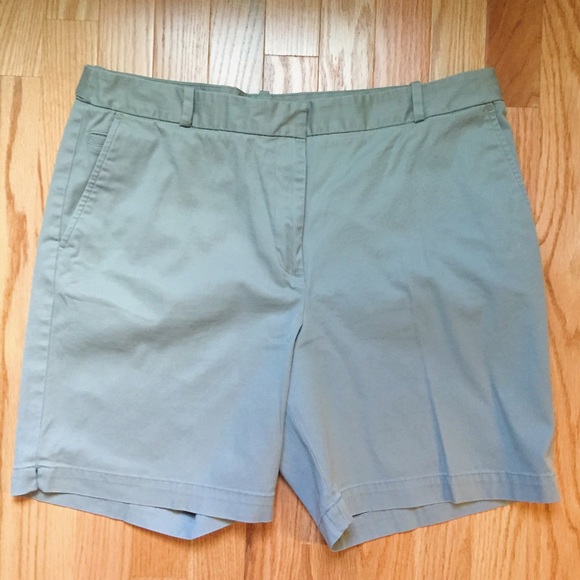 Talbots Shorts Bundle - Picture 3 of 4