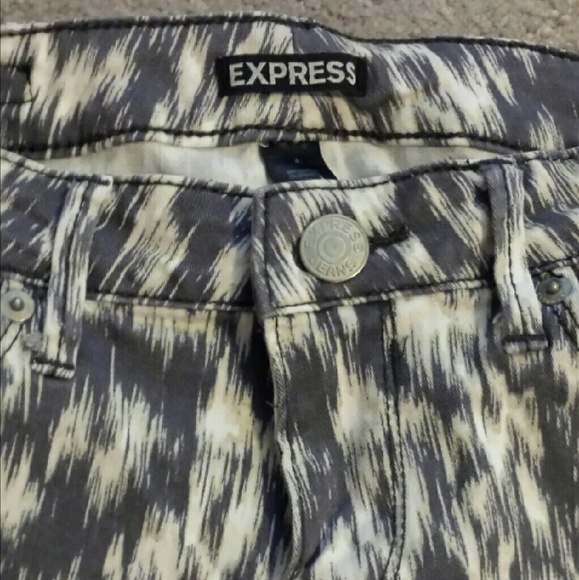 Pants - Picture 2 of 3