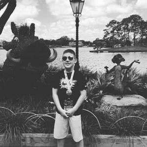 Meet your Posher, Jay