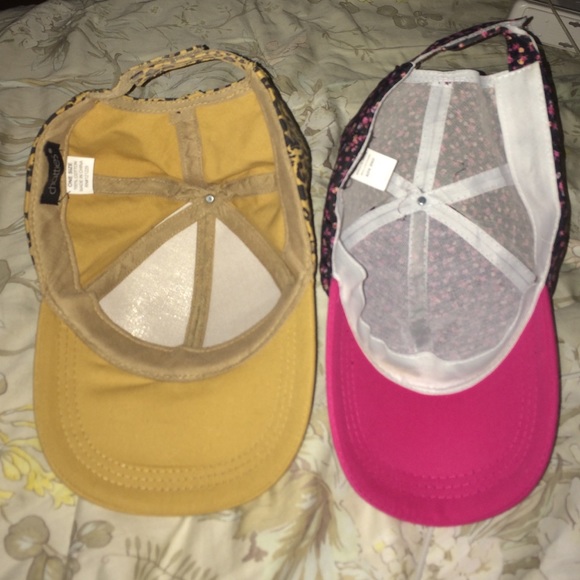 Chatties Accessories - patterned ⚾️ caps Chatties Accessories - patterned ⚾️ caps