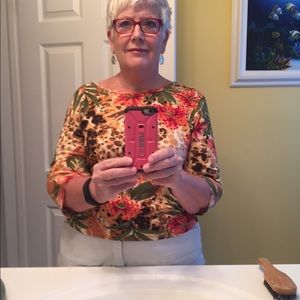 Meet your Posher, Debbie