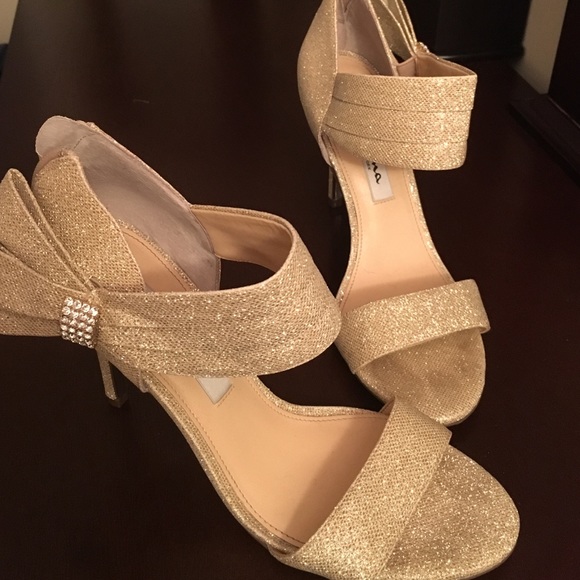 Nina Cosmos Sandals Pumps - Gold 6.5