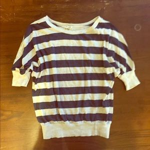 *SOLD* Dolman semi crop top