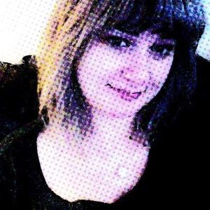 Meet your Posher, Maura