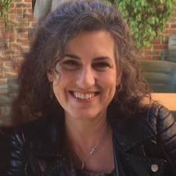 Meet your Posher, Gina - Picture 1 of 1