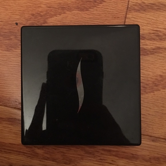 Sephora Eye Shadow holder/ 3 eyeshadows