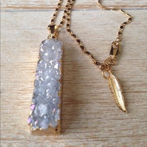 Druzy Bar Gold Pendant Necklace in Clear Crystal