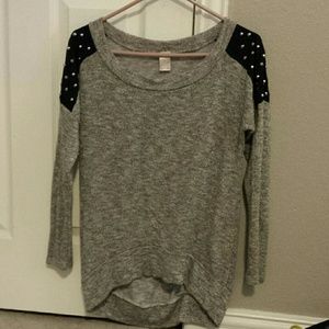 Long sleeved blouse