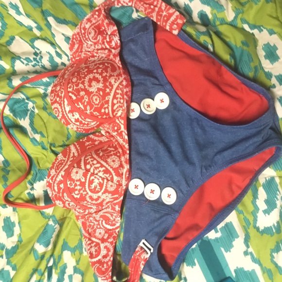 Vintage swimsuit top and bottom