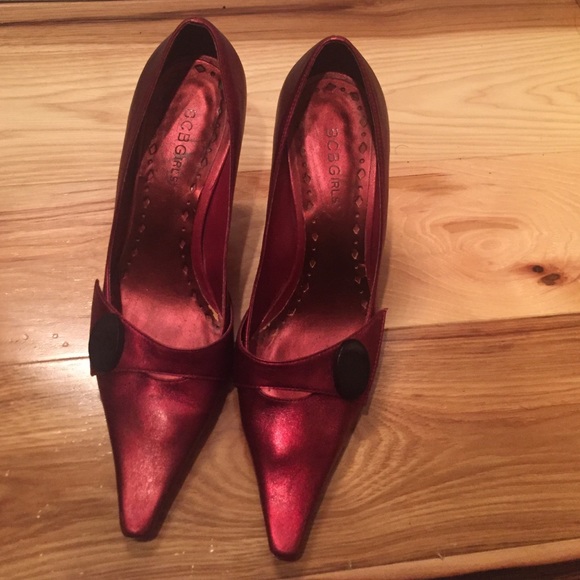 BCBG red heels