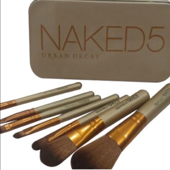 7 brush set!
