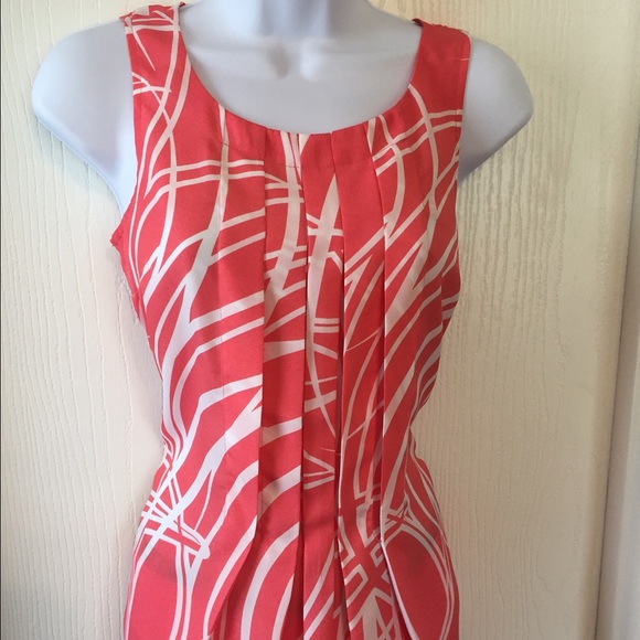 Coral New York & Company top