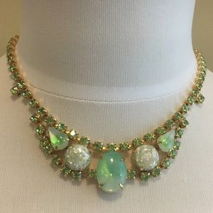 Vintage classic jewel and stone costume necklace.