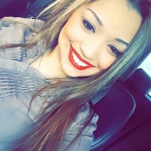 Meet your Posher, Adele