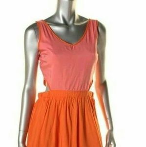Super cute teen vogue cut out dressing sz xl