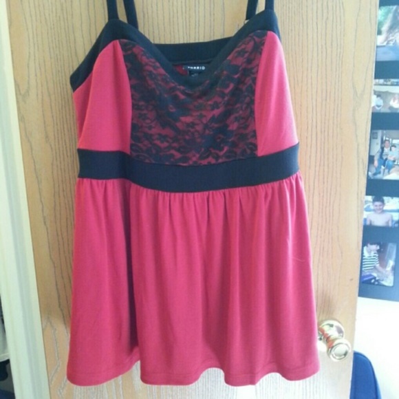 Torrid red tank