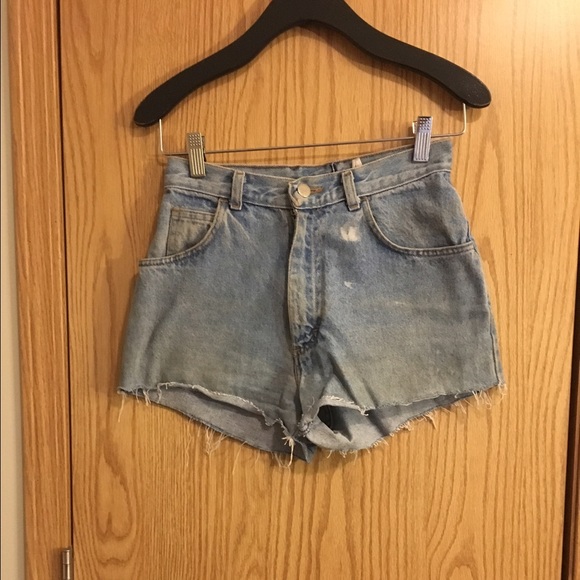 Super vintage high waist shorts