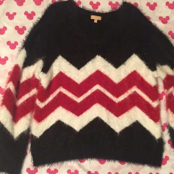 Fuzzy Chevron Striped Sweater - Picture 2 of 2