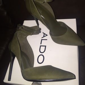 Aldo olive heels