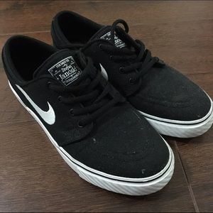 Nike janoski