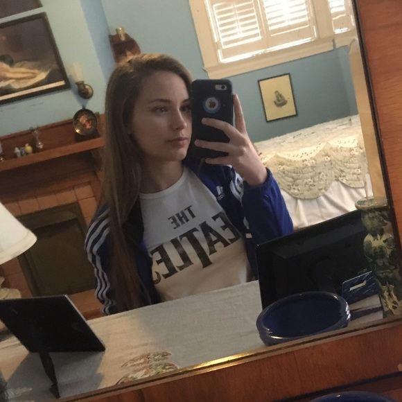 Meet your Posher, Katelyn - Picture 1 of 1