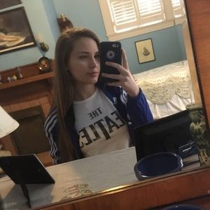 Meet your Posher, Katelyn