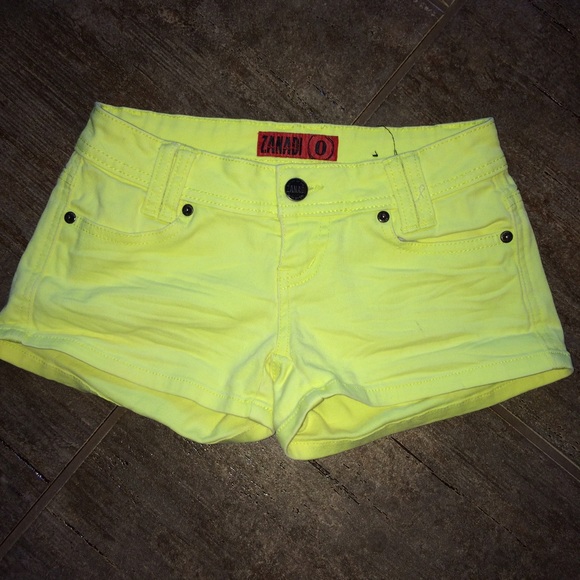 neon Jean shorts