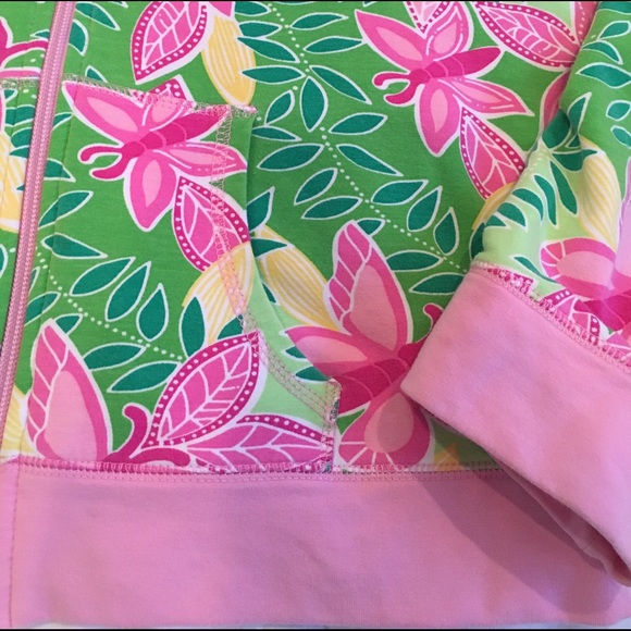 🌷Lilly Pulitzer Cardigan🌷 - Picture 3 of 4