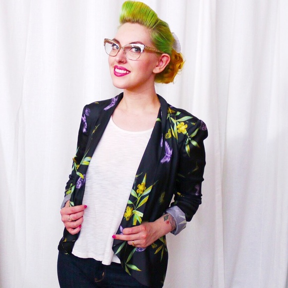 H&M Jackets & Blazers - 💙SALE❤️ Palm Print Blazer H&M Jackets & Blazers - 💙SALE❤️ Palm Print Blazer