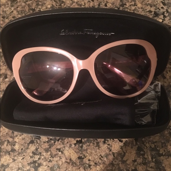 Salvatore Ferragamo Sunglasses - New!