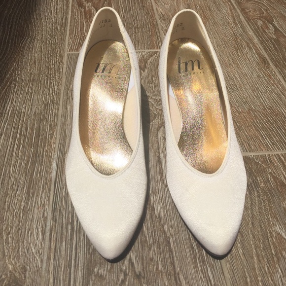 *FREE WITH PURCHASE THOM McAN Heels