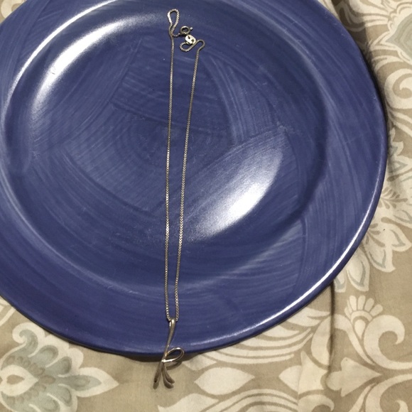 Silver plated Tiffany inspired k necklace